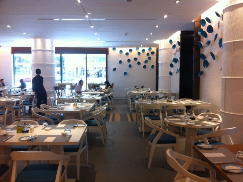 Days By Wyndham At Zhongshan Park Khách sạn 3*